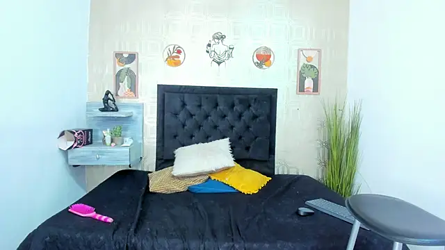 bella_conde19's cam snapshot