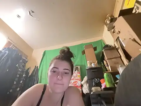 Snowbunnycake_131's cam snapshot