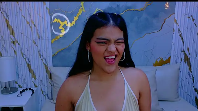 NIKIBUNNY's cam snapshot