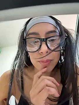 pregnant_sofii18's cam snapshot