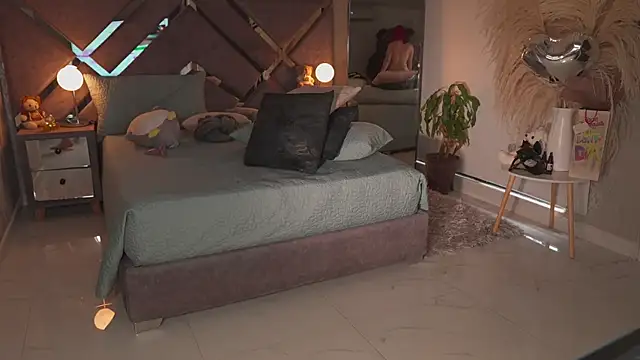 KateOwens's cam snapshot