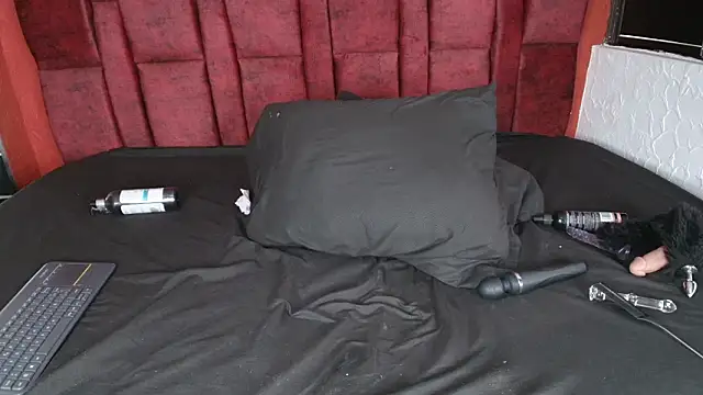 LilithVibe_'s cam snapshot