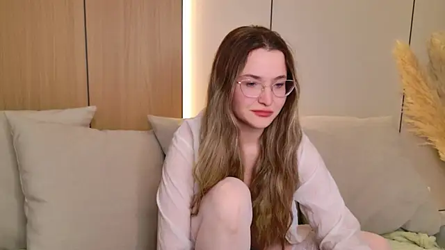 Lina_Sinerz's cam snapshot