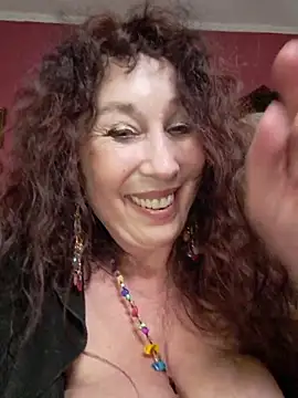 GypsyEsmeralda live sex cam