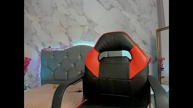 gaby_staaar's cam snapshot