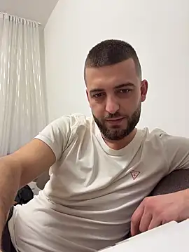 Pablo_Hornyguy95's cam snapshot