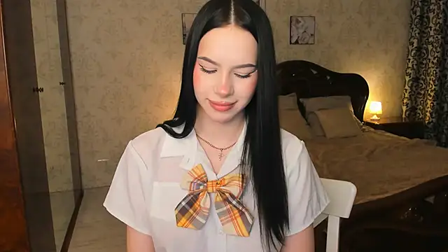 FloraCherry's cam snapshot