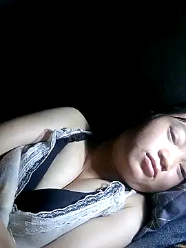 Noelle-e's cam snapshot