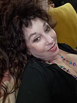 GypsyEsmeralda live sex cam