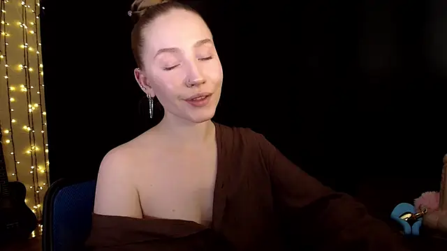 SindiWatsoon's cam snapshot