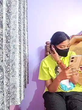 Student12th's cam snapshot