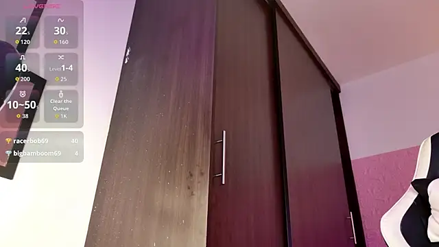 Dulce_Stormy's cam snapshot