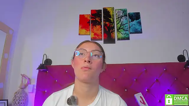 Ruth_harvey_'s cam snapshot