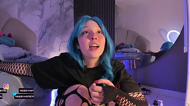 Katemoss70 live sex cam