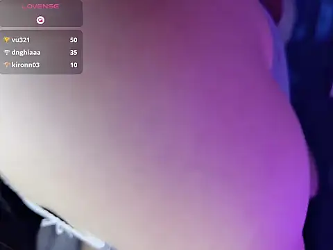 Beautiful_flower_'s cam snapshot