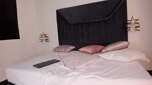 EmilyKartters's cam snapshot