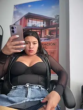 LIZ-06_ live sex cam