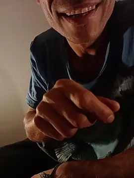 MrMancino's cam snapshot