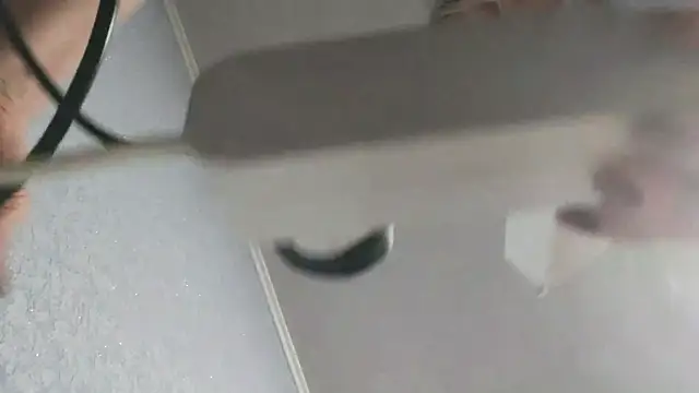 EdithManning's cam snapshot