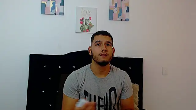 ander_montoyaa's cam snapshot