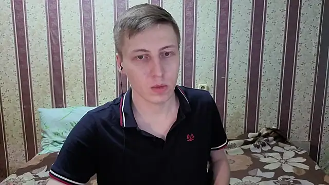 Darien_Brown's cam snapshot