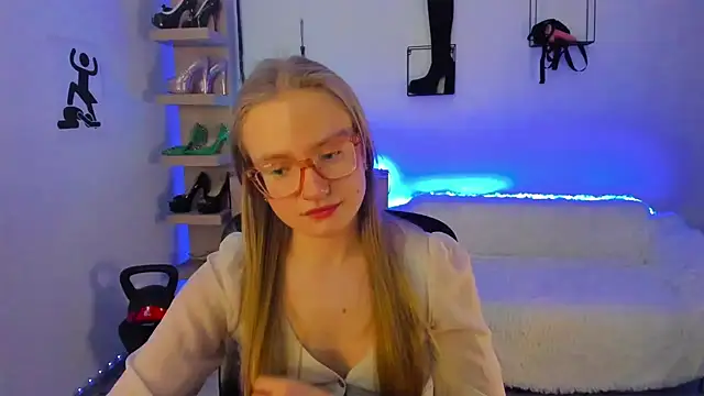 NancyHottie's cam snapshot