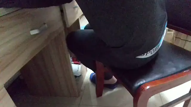 huzi518 live sex cam