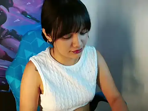 Kaytlin_James's cam snapshot