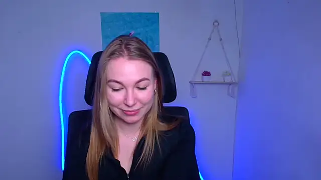 Dana_flowers's cam snapshot