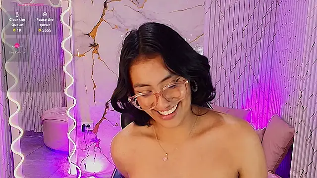 PEACHY_TAY's cam snapshot