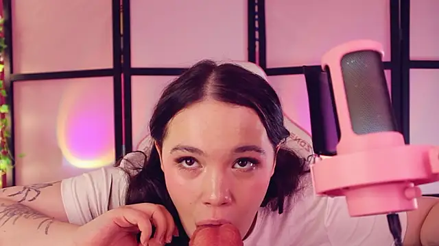 Chery_Lady22's cam snapshot