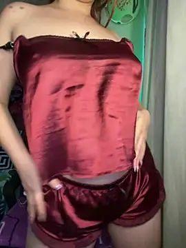 CoraVibes's cam snapshot