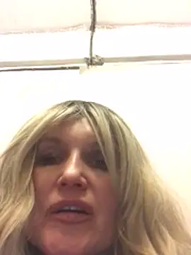 Snejnaya's cam snapshot