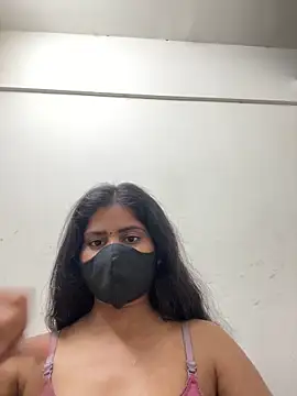 sexy-riya43's cam snapshot