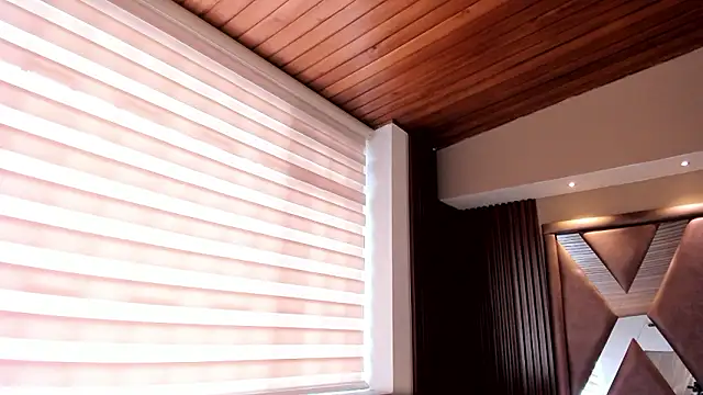 AidaJones live sex cam