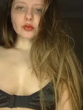 Lily_Marin's cam snapshot