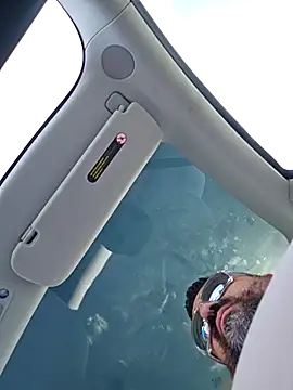 Roddog18's cam snapshot