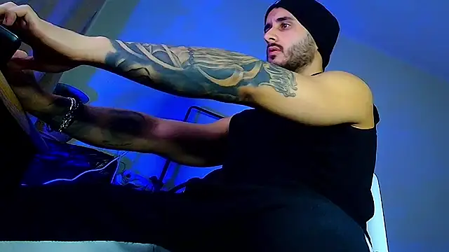 XanderCage99 live sex cam