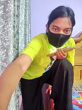 Student12th's cam snapshot