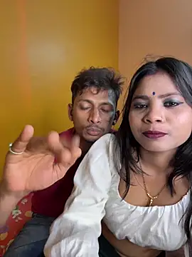 RedQQueen live sex cam