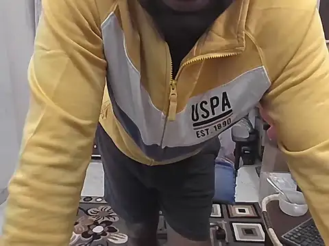 hotindianstud's cam snapshot