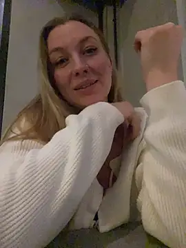 Sweet___Emily's cam snapshot