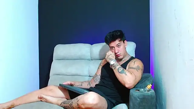 JUSTIN_FULLER1's cam snapshot