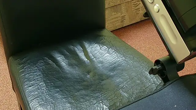 k74robert's cam snapshot