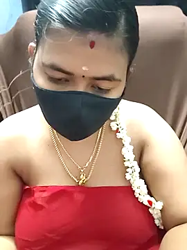 Tamil_Lotus's cam snapshot