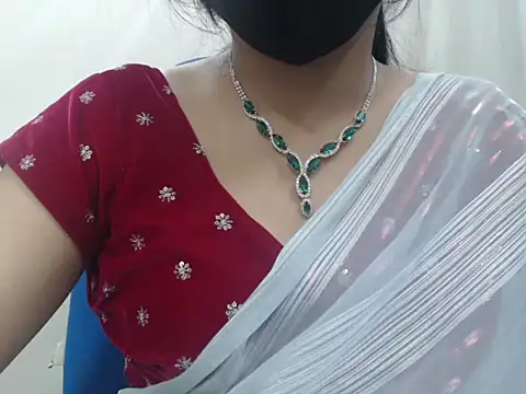 Lovely_Siri_23 live sex cam