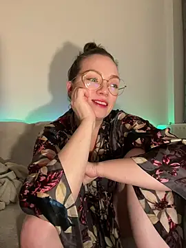 FemDom_RubyKnightXXO live sex cam