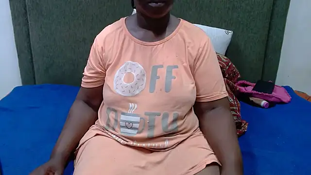 Thickchocolatex2's cam snapshot