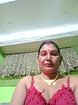 YOURFIVAA's cam snapshot