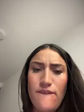 elisa-new's cam snapshot